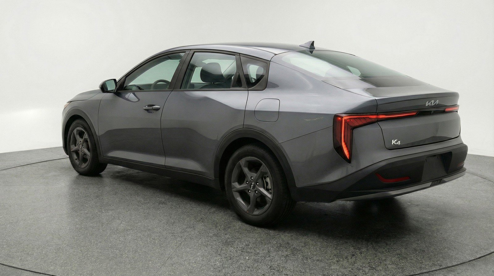 Used 2025 Kia K4 LXS FWD image 6