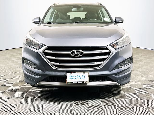 Used 2018 Hyundai Tucson Value w/ Cargo Package image 3