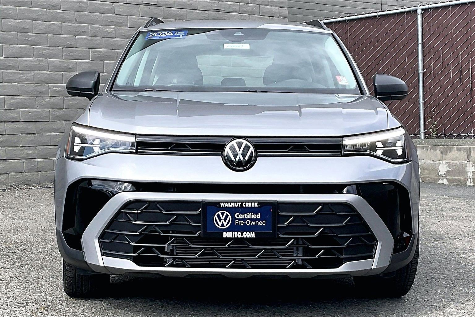 Certified 2025 Volkswagen Taos S FWD image 2