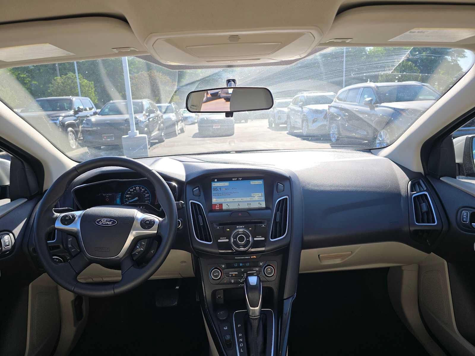 Used 2018 Ford Focus Electric Hatchback FWD image 18