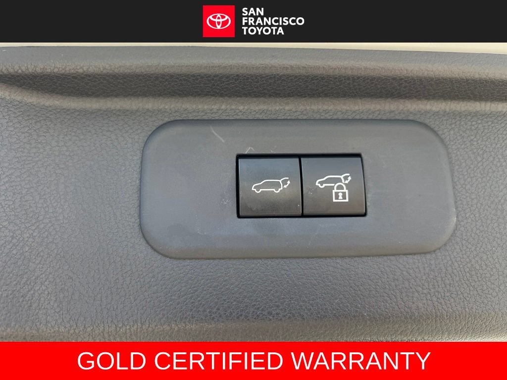 Certified 2024 Toyota Grand Highlander FWD image 41
