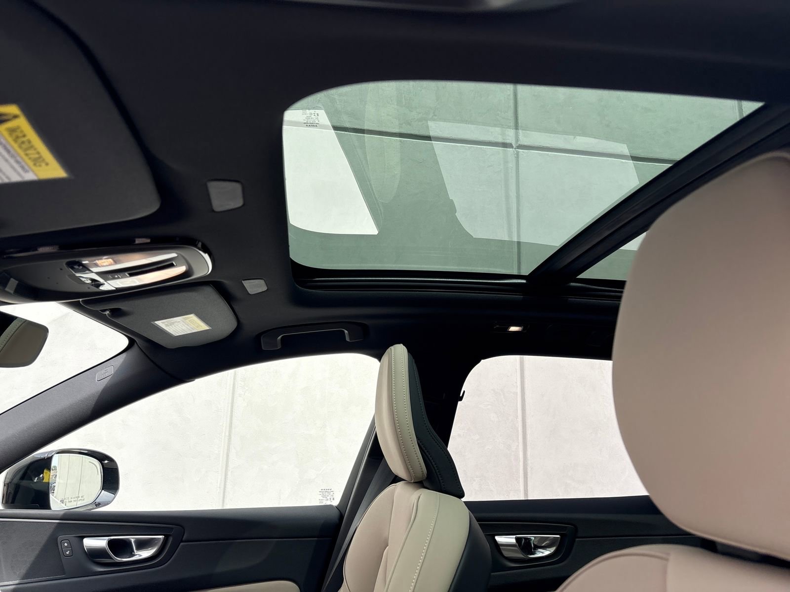 New 2026 Volvo XC60 B5 Plus w/ Protection Package Premier image 25