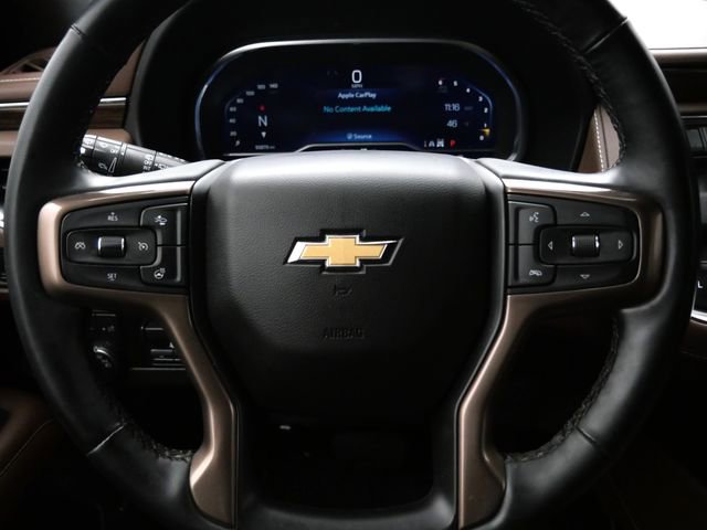 Used 2023 Chevrolet Suburban High Country image 15