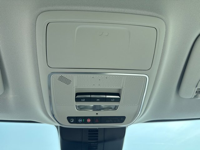 New 2026 Buick Enclave Avenir w/ LPO, Floor Liner Package image 27