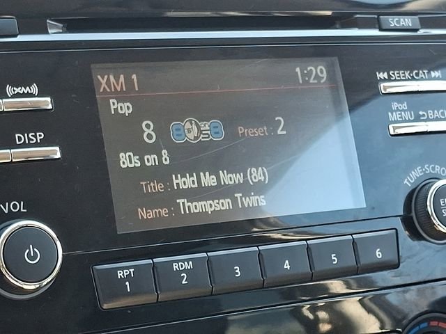 Used 2017 Nissan Rogue S image 16