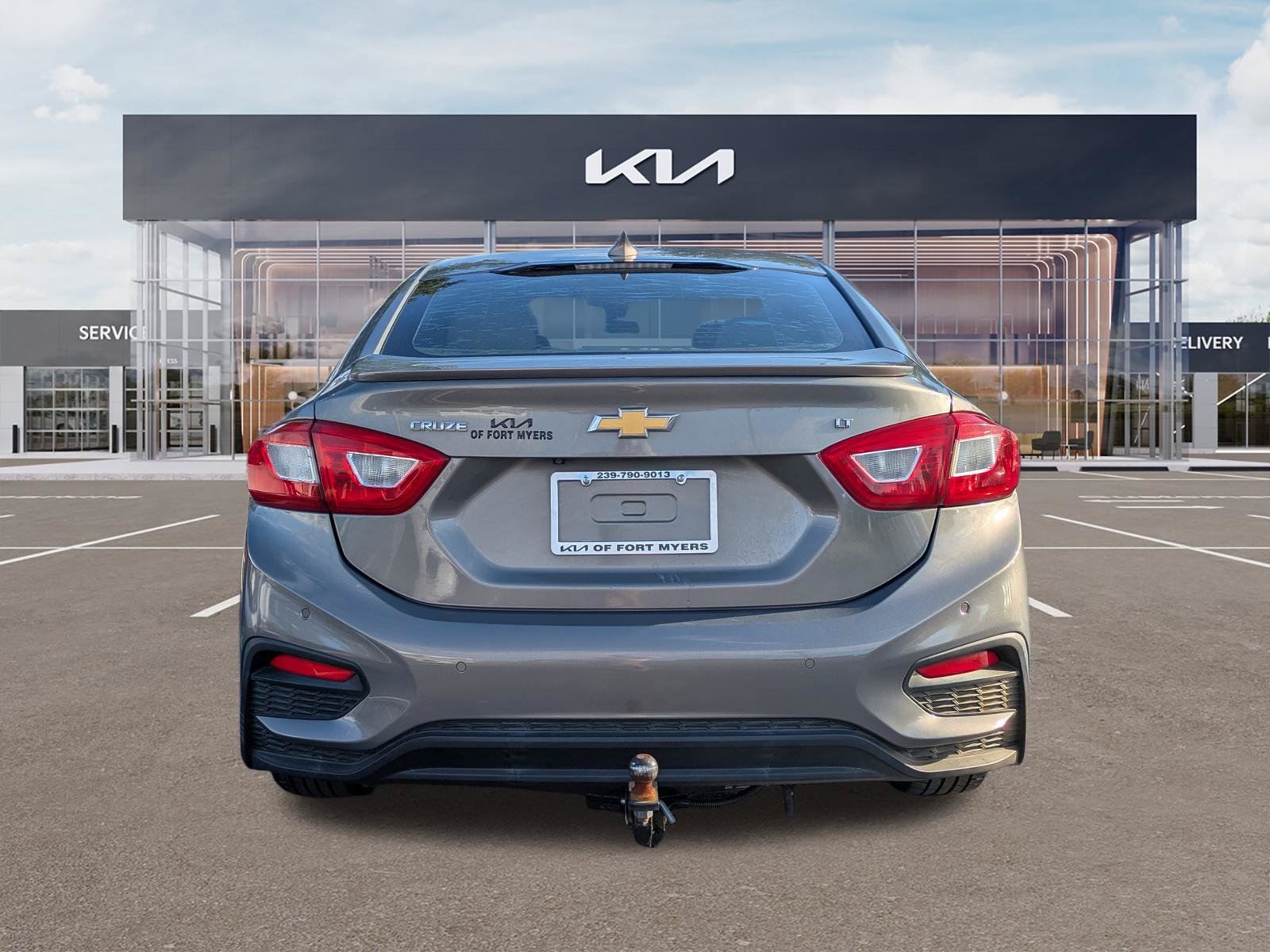Used 2017 Chevrolet Cruze LT w/ Convenience Package FWD image 5