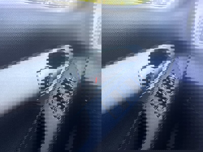 Used 2009 Toyota Matrix XRS image 40