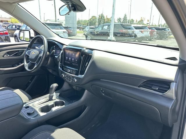 Used 2020 Chevrolet Traverse LT FWD image 26