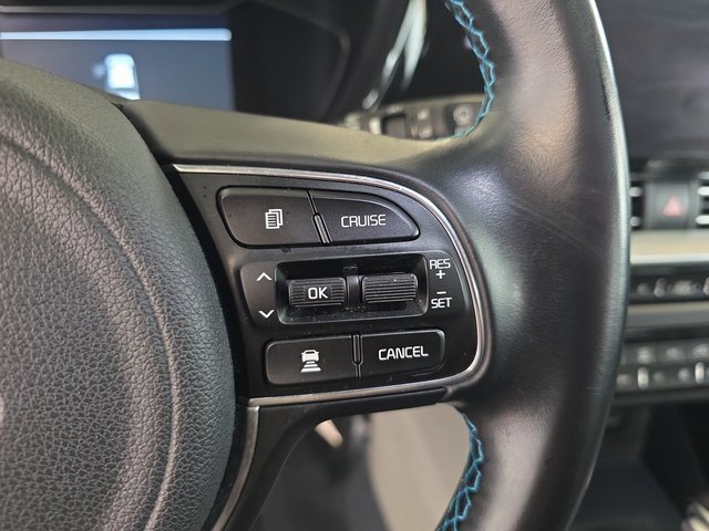 Used 2020 Kia Niro Touring image 18