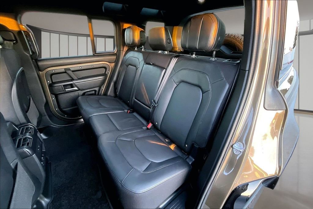 Certified 2025 Land Rover Defender 110 X image 20