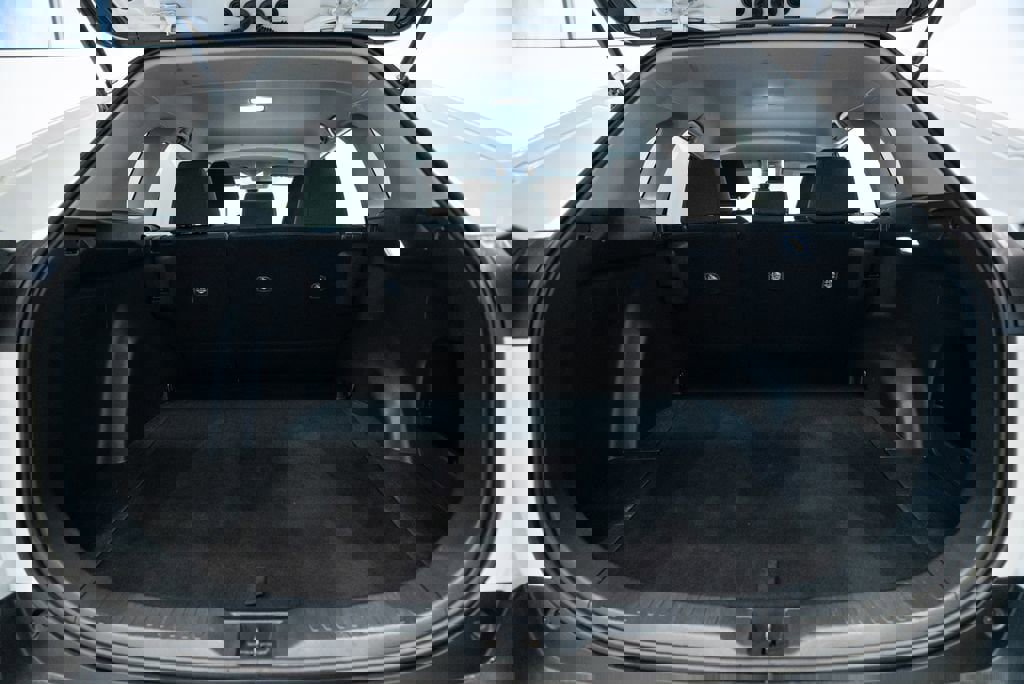 Used 2024 Toyota RAV4 LE image 32