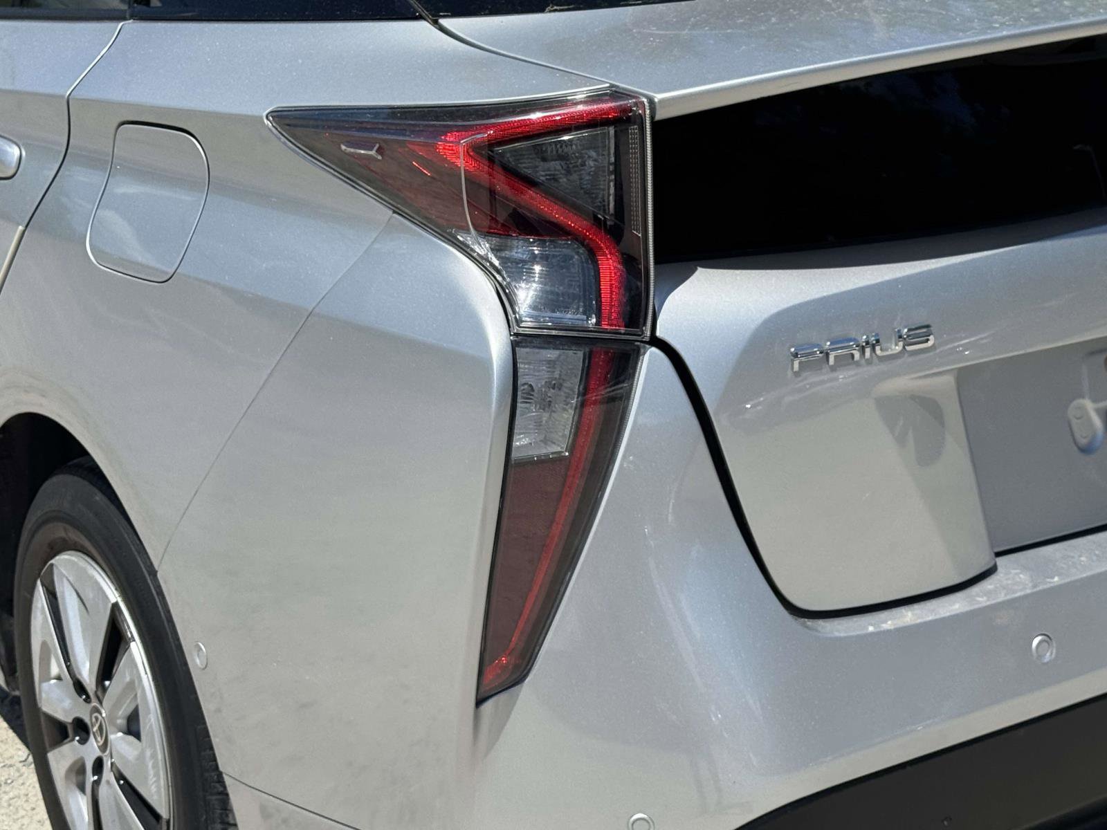 Used 2018 Toyota Prius Two w/ Prius Two Safety Plus Package FWD image 8