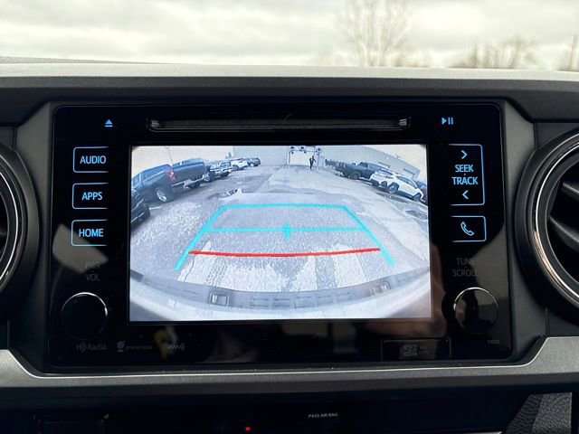 Used 2018 Toyota Tacoma TRD Off-Road image 18