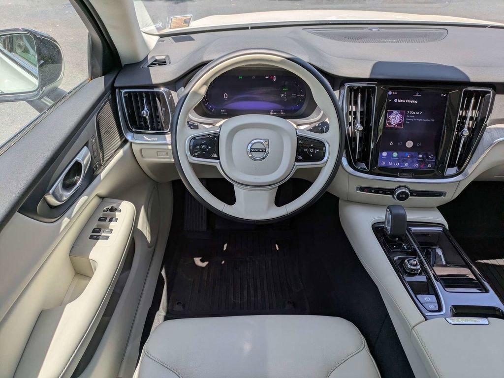 Certified 2024 Volvo S60 T8 Plus w/ Climate Package AWD/4WD image 17