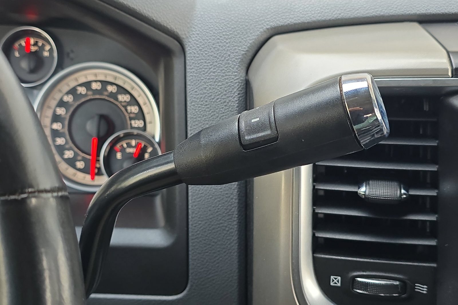 Used 2014 RAM 2500 Big Horn AWD/4WD image 17