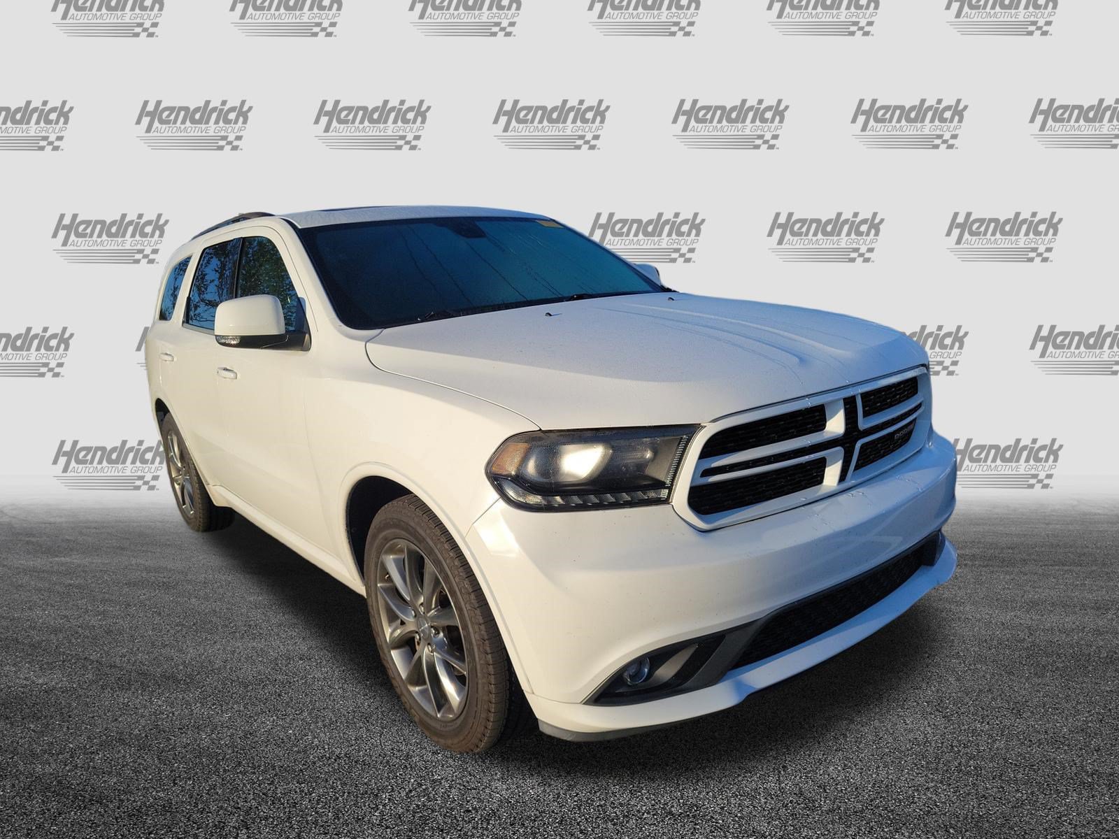 Used 2018 Dodge Durango GT w/ Premium Group RWD image 2