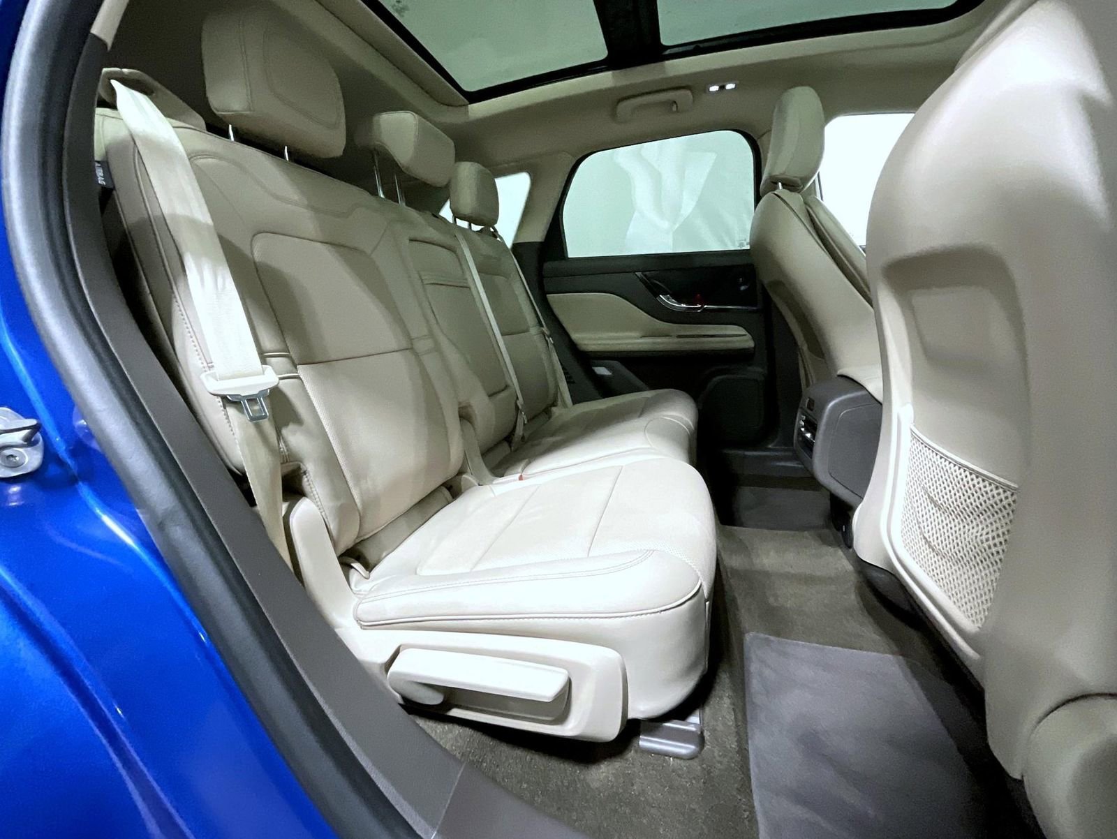 Used 2021 Lincoln Corsair Reserve w/ Equipment Group 201A image 20