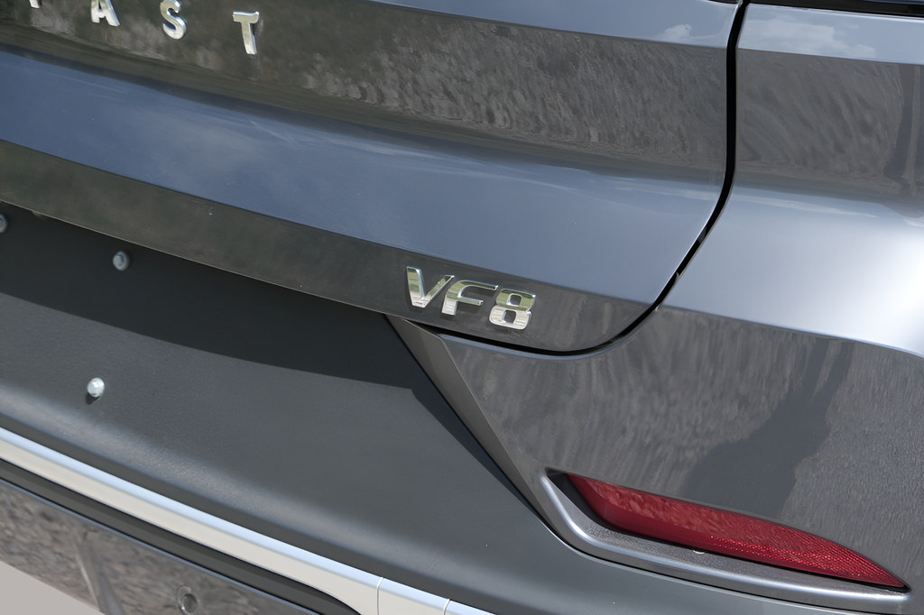 New 2025 VinFast VF 8 Eco AWD/4WD image 34