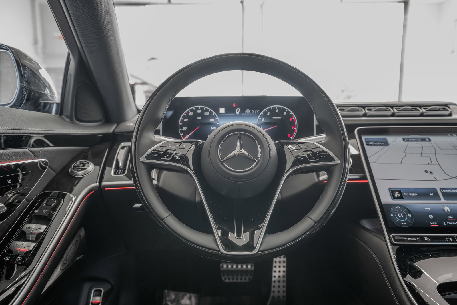 New 2025 Mercedes-Benz S 500 4MATIC image 9