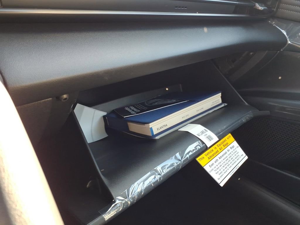 New 2026 Hyundai Elantra SEL Sport Premium w/ Cargo Package FWD image 25