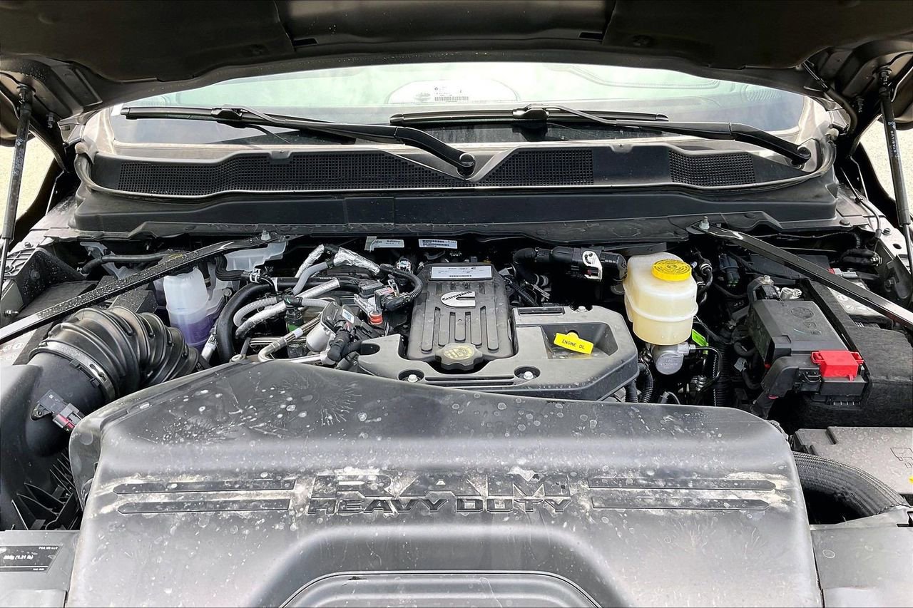 New 2026 RAM 2500 Laramie AWD/4WD image 71