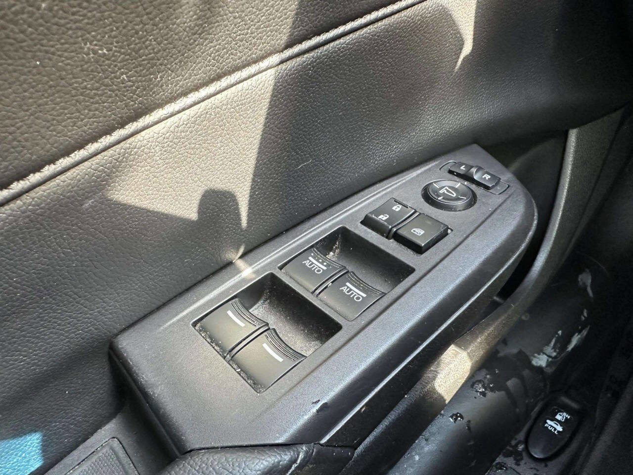 Used 2014 Acura ILX w/ Technology Package image 26