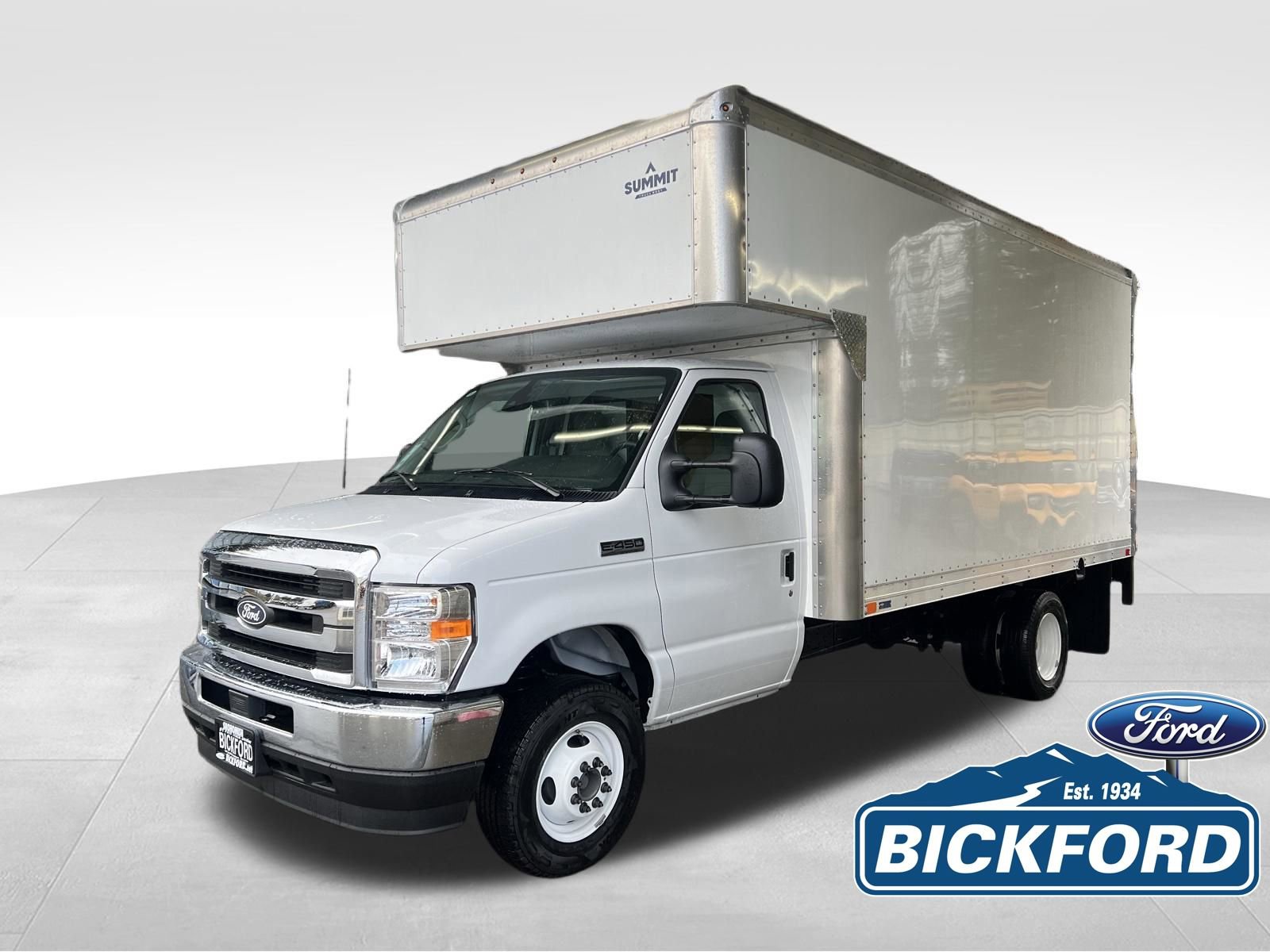 New 2027 Ford E-450 and Econoline 450 Super Duty w/ Interior Upgrade Package image 1