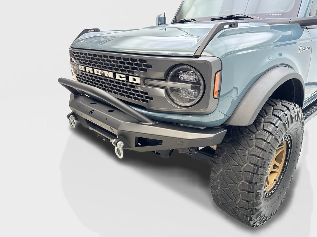 Used 2022 Ford Bronco Outer Banks w/ Sasquatch Package AWD/4WD image 16