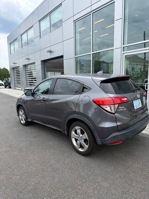 Used 2016 Honda HR-V EX image 2
