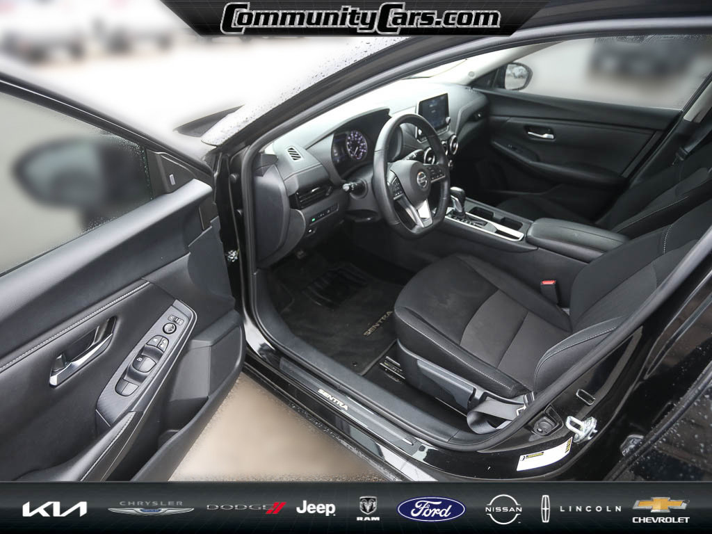Used 2023 Nissan Sentra SV w/ All-Weather Package image 11
