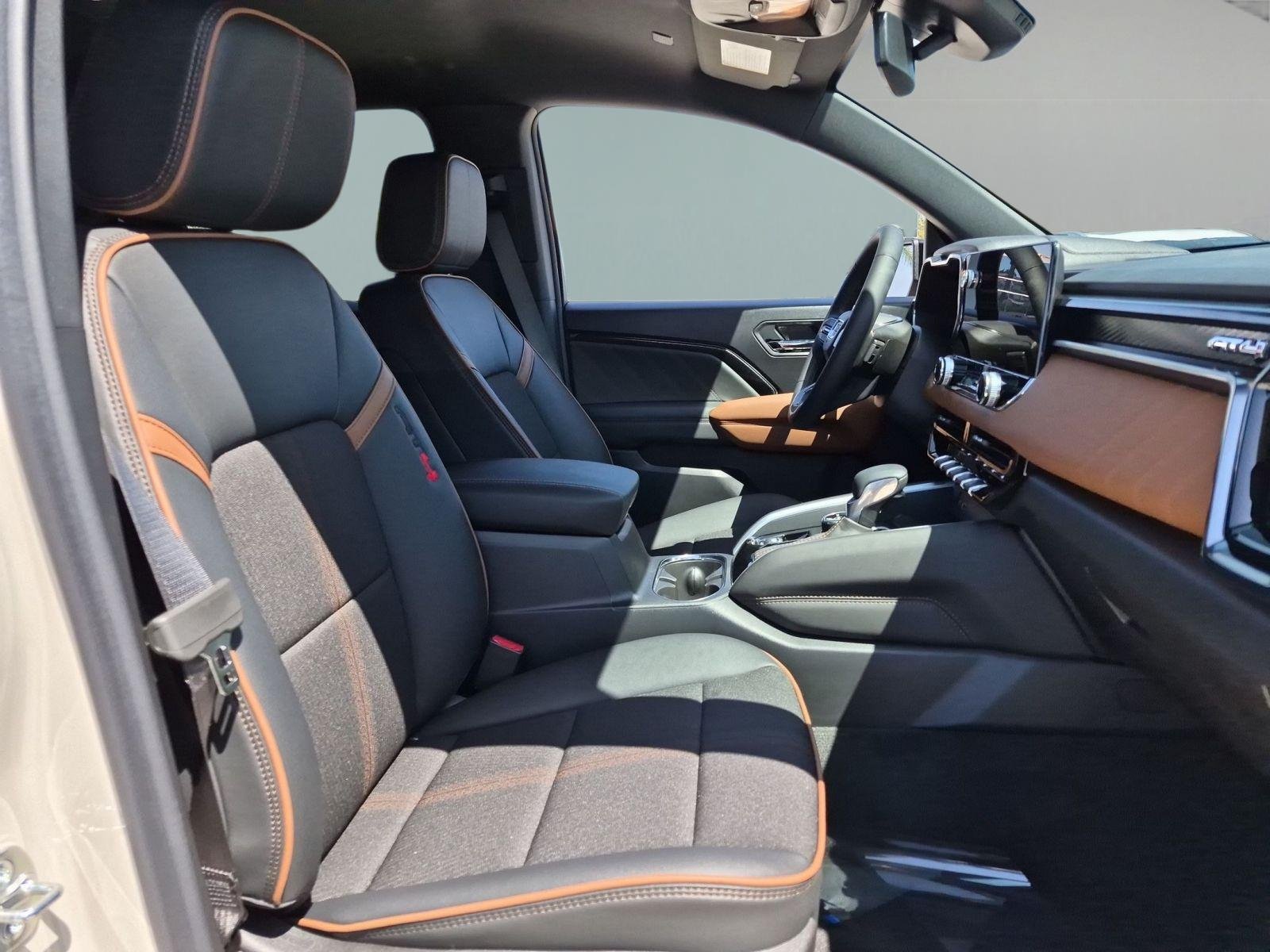 New 2026 GMC Canyon AT4 AWD/4WD image 27
