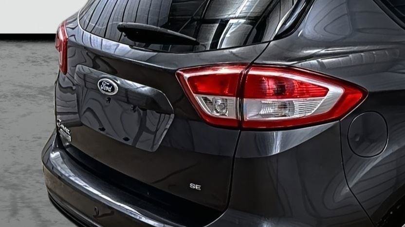 Used 2017 Ford C-MAX Energi SE w/ Equipment Group 401A image 13