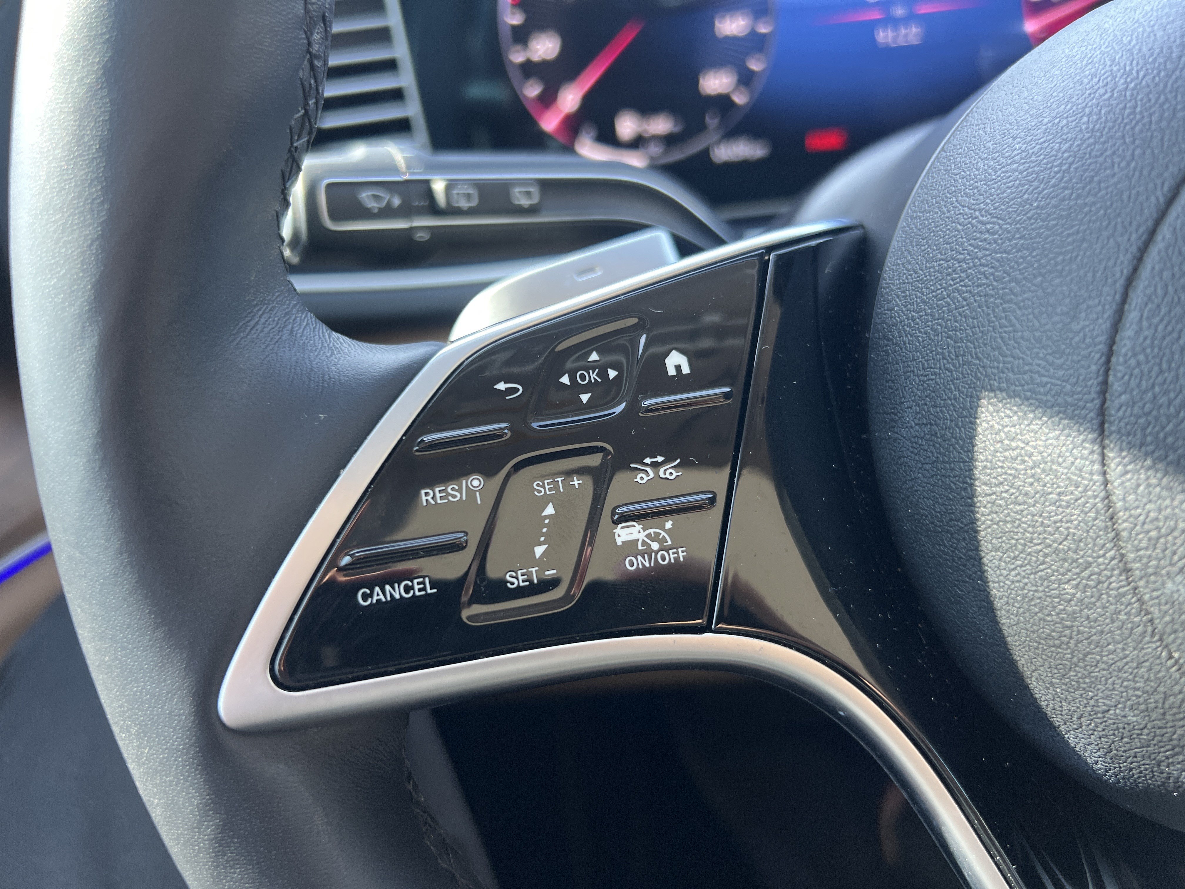 Certified 2026 Mercedes-Benz GLE 350 4MATIC image 18