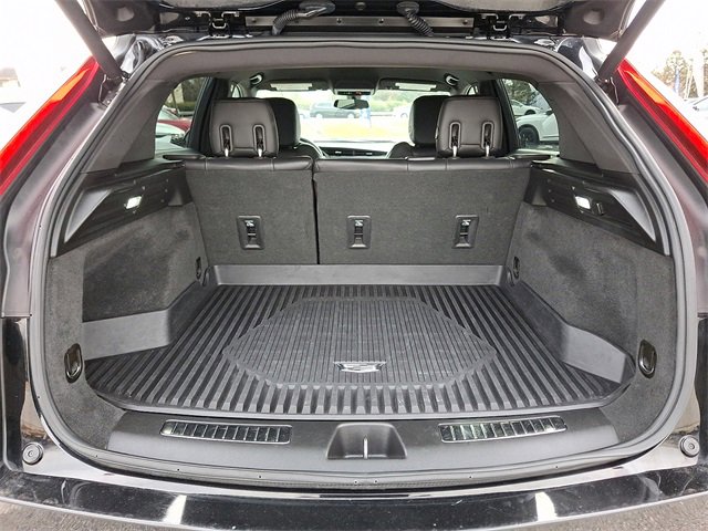 Used 2019 Cadillac XT4 Premium Luxury w/ Cold Weather Package image 31