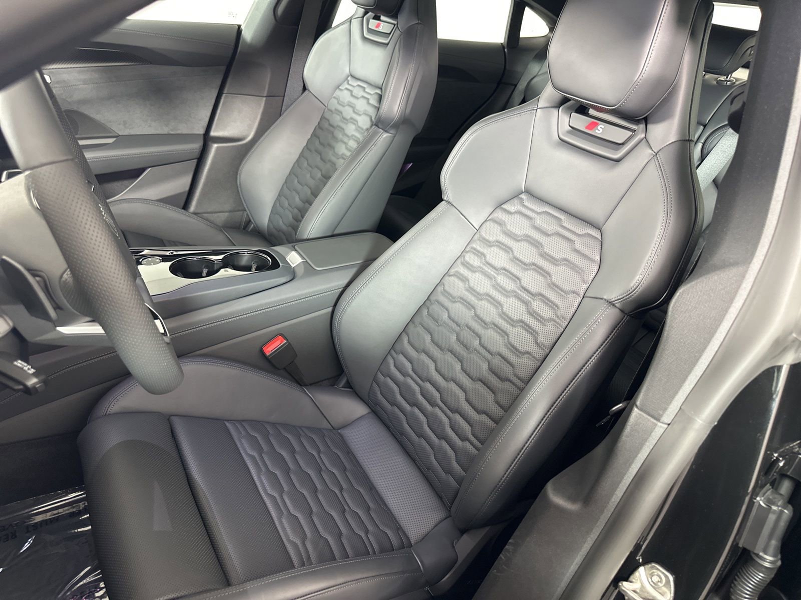 New 2026 Audi S e-tron GT Premium Plus AWD/4WD image 11