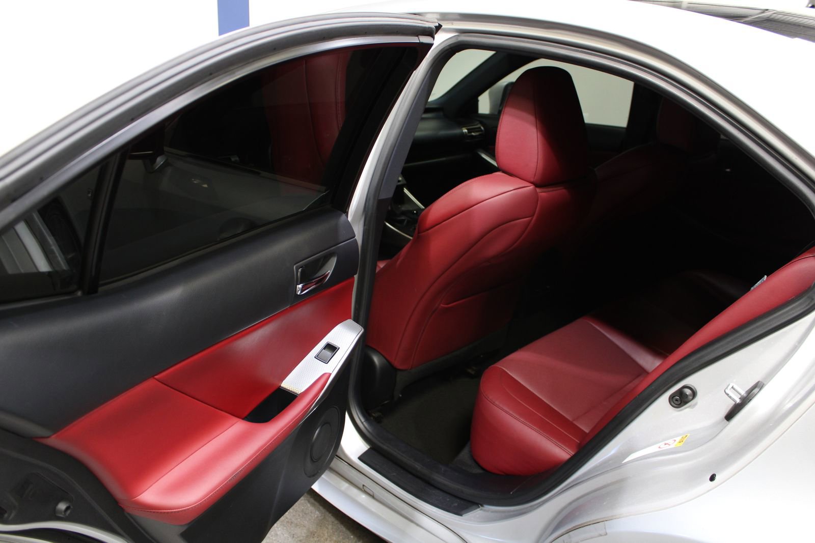 Used 2015 Lexus IS 250 w/ F-Sport Package RWD image 13