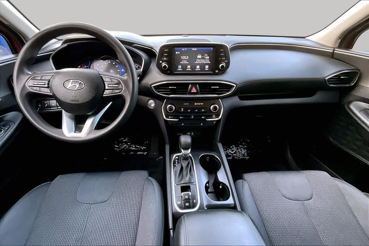Used 2019 Hyundai Santa Fe SEL FWD image 15