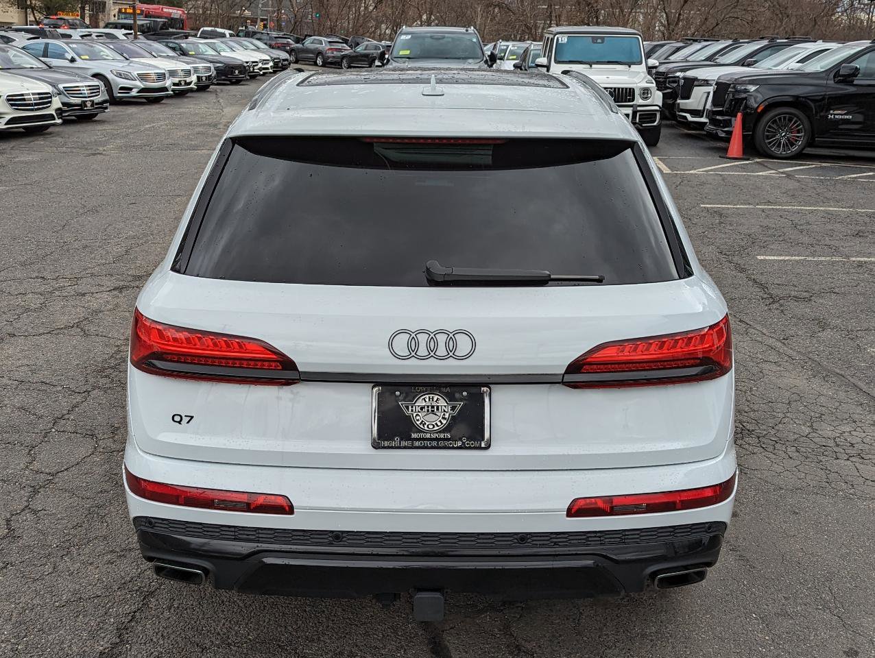 Used 2025 Audi Q7 3.0T Premium Plus image 8