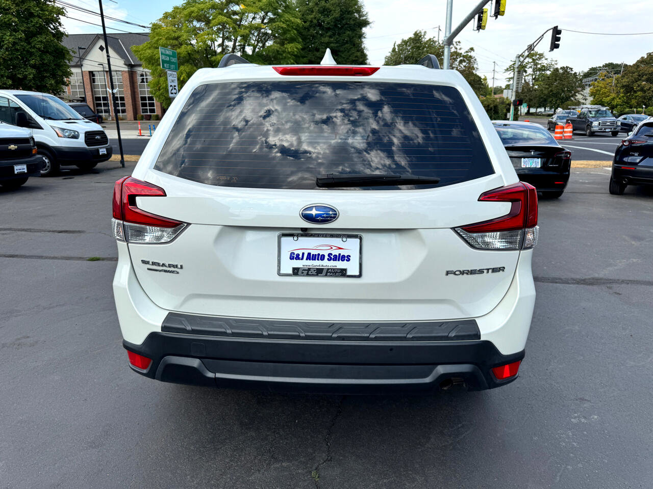 Used 2020 Subaru Forester w/ Alloy Wheel Package image 11