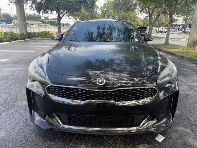 Used 2018 Kia Stinger GT1 RWD image 11