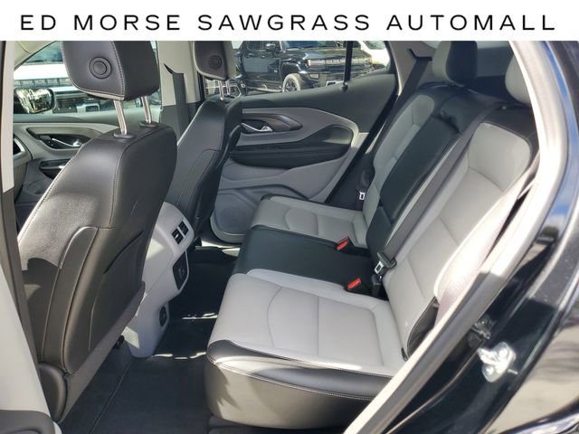 Certified 2024 GMC Terrain SLT image 12