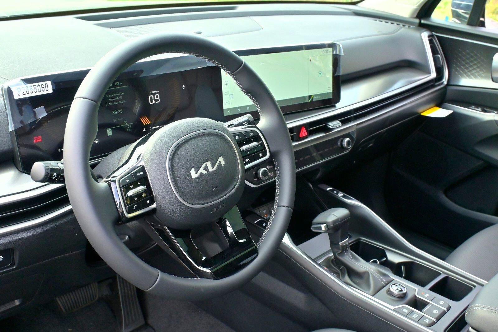 Used 2025 Kia Sorento S w/ Panoramic Sunroof Package image 27