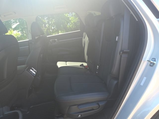 New 2026 Kia Sorento S AWD/4WD image 14