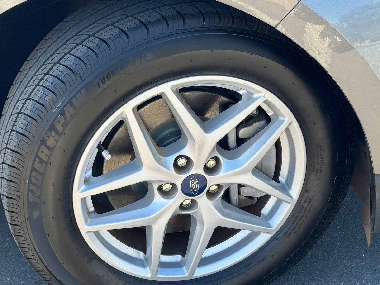 Used 2022 Ford Edge SEL image 3