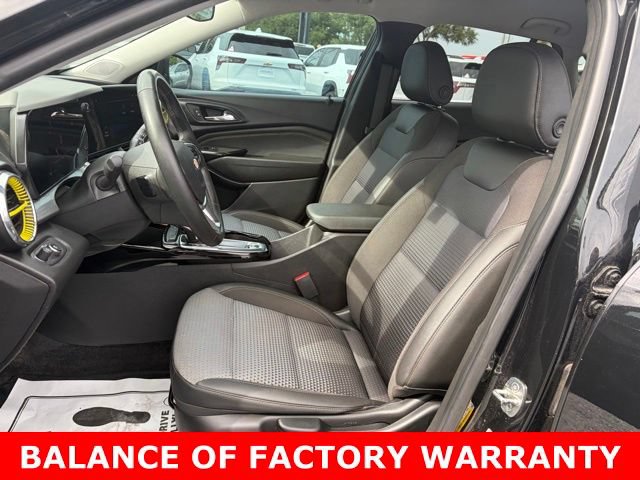 Used 2024 Chevrolet Trax LT w/ Driver Confidence Package FWD image 14