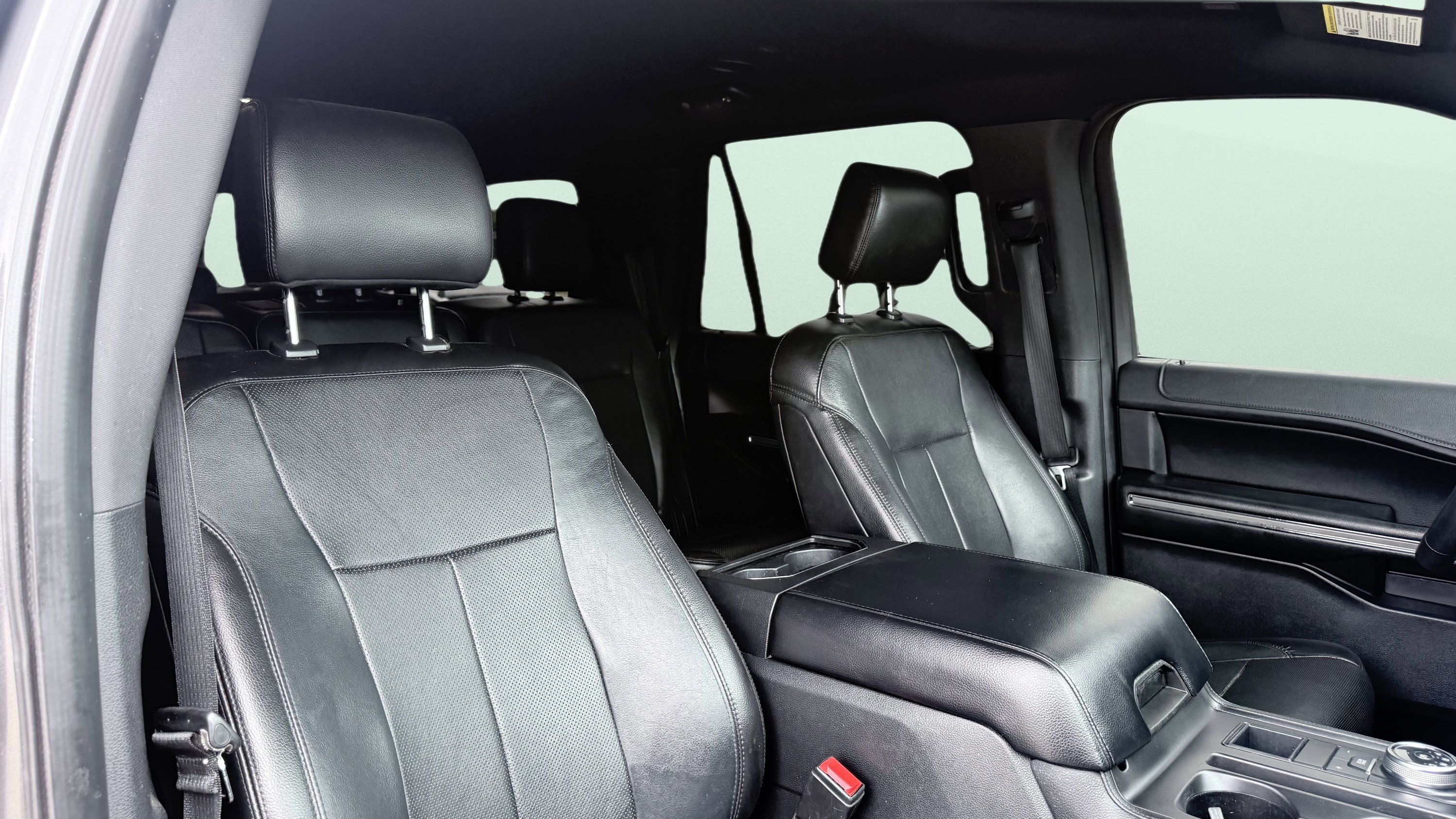 Used 2018 Ford Expedition Max XLT w/ Equipment Group 202A RWD image 52