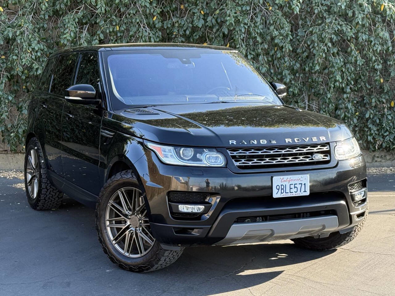 Used 2016 Land Rover Range Rover Sport SE