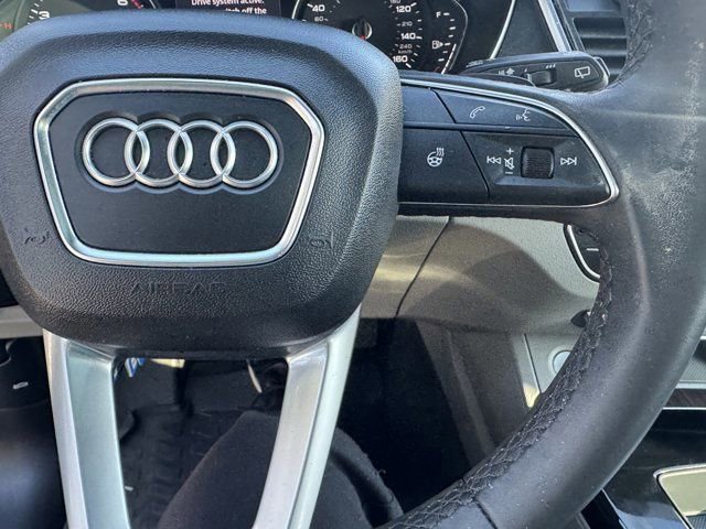 Used 2023 Audi Q5 2.0T Premium w/ Convenience Package AWD/4WD image 23