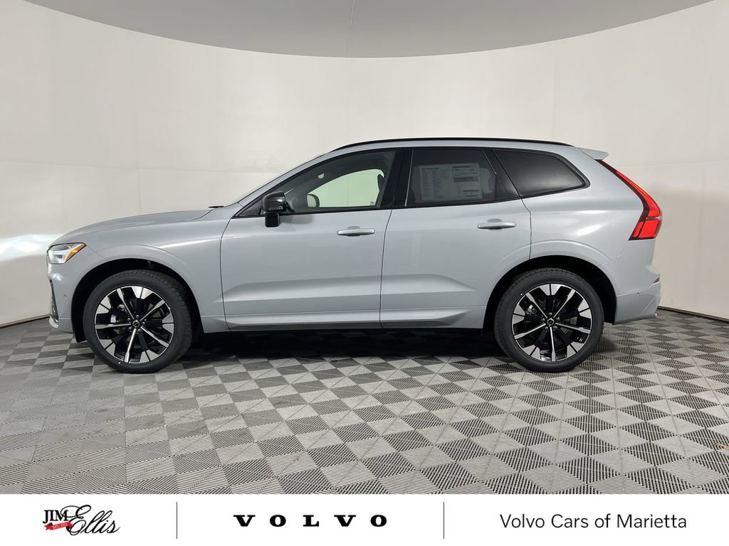 New 2026 Volvo XC60 B5 Plus w/ Protection Package Premier image 5