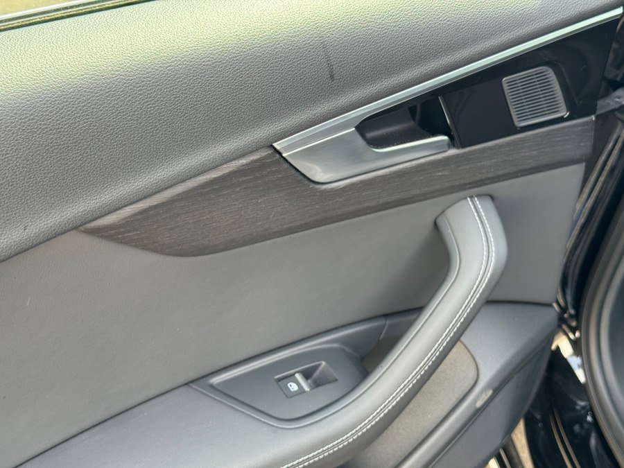 Used 2024 Audi A4 2.0T Premium Plus image 28